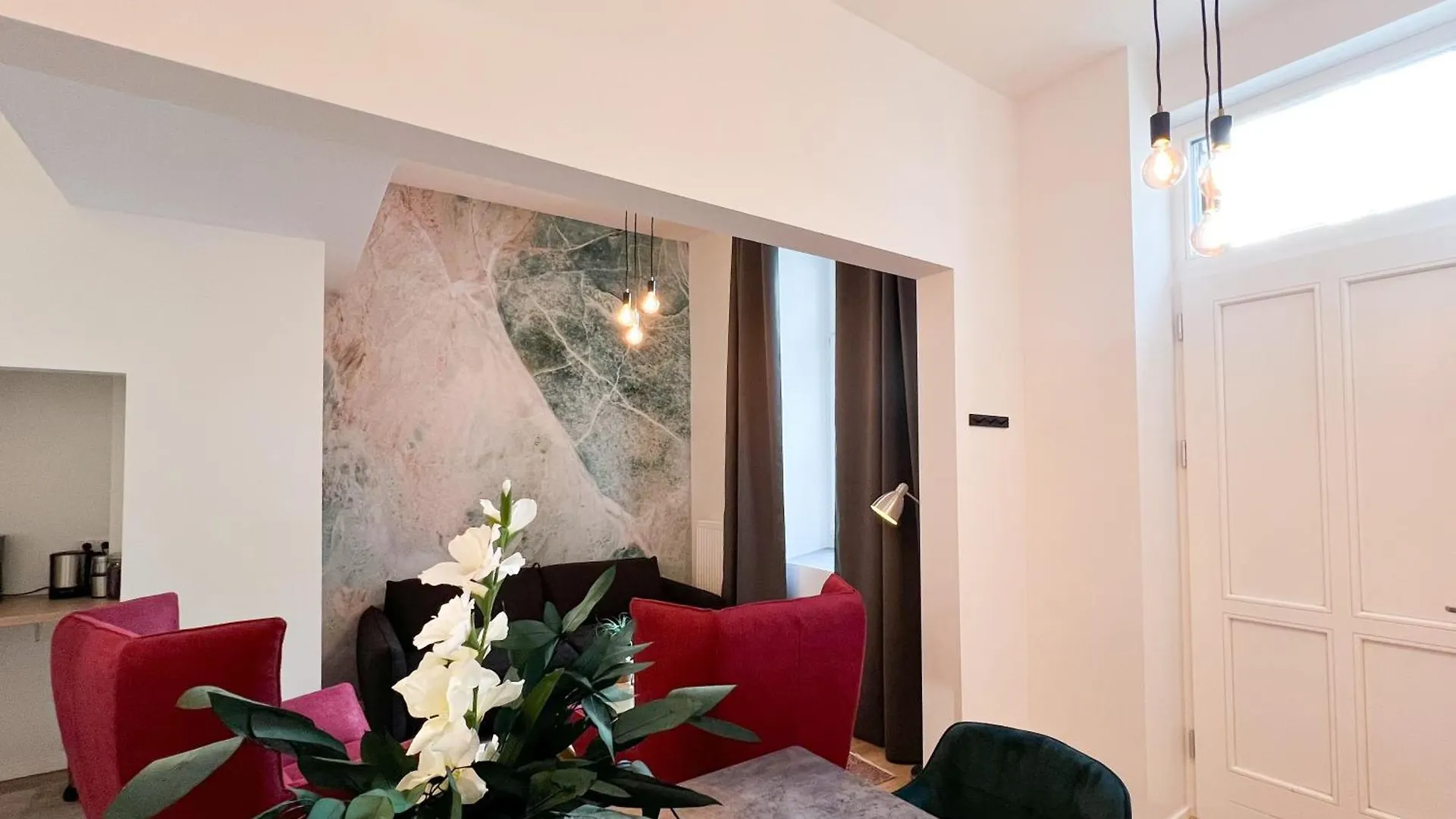 Oomph Berlin The Grand Berlin Group & Family Retreat Apartment Germany