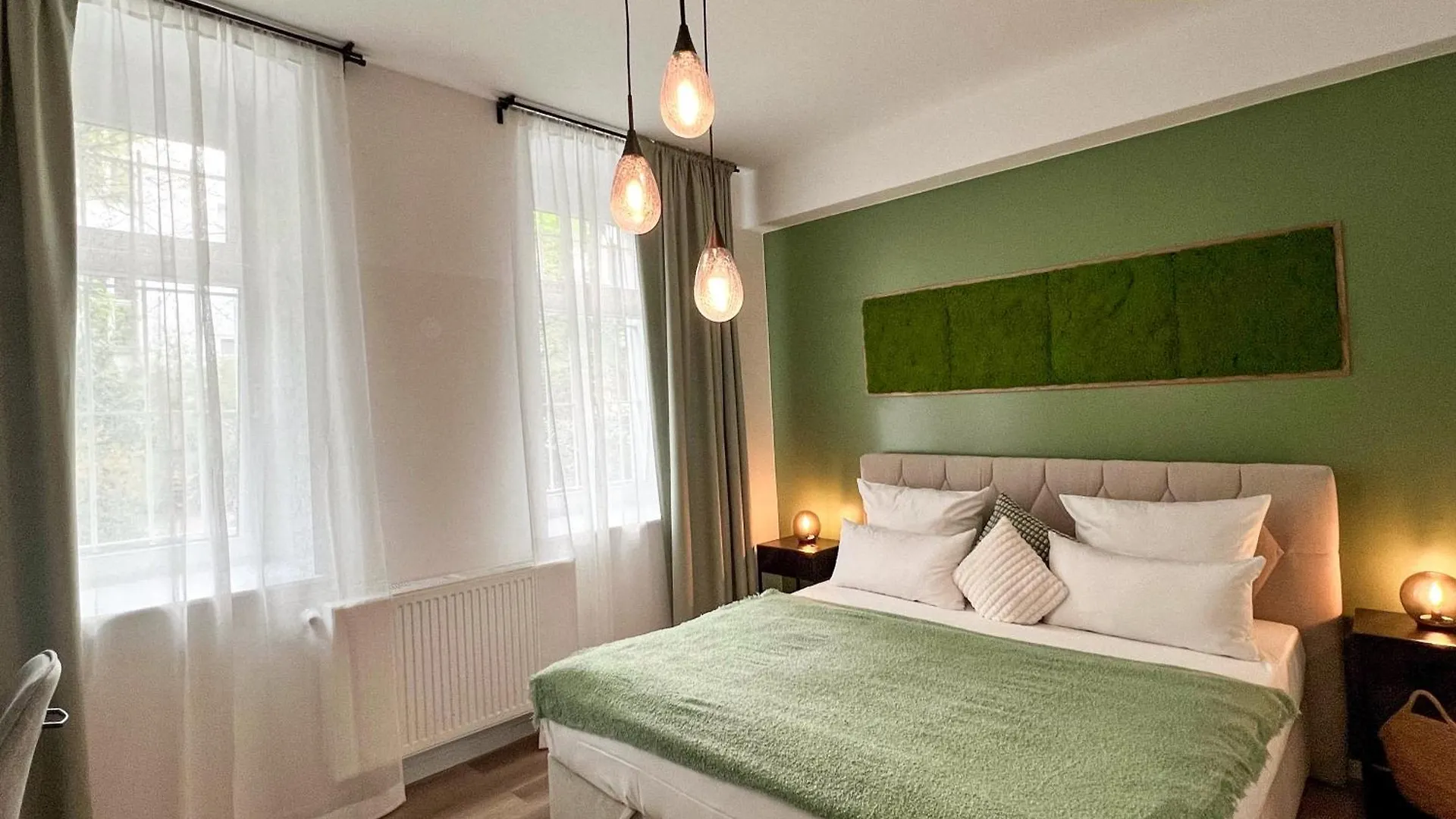 Oomph Berlin The Grand Berlin Group & Family Retreat Apartment